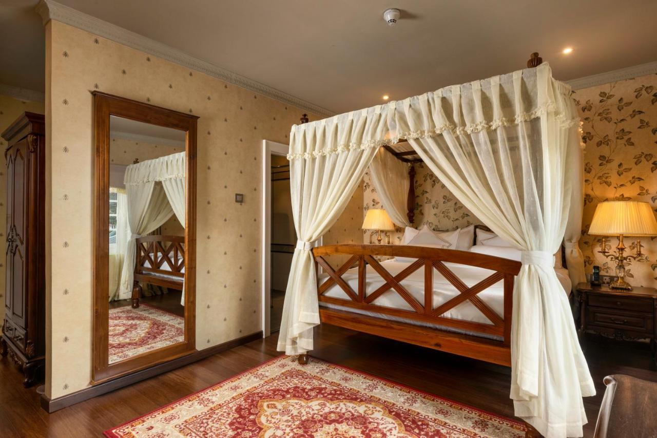 The Westbury Palace Nuwara Eliya Ngoại thất bức ảnh