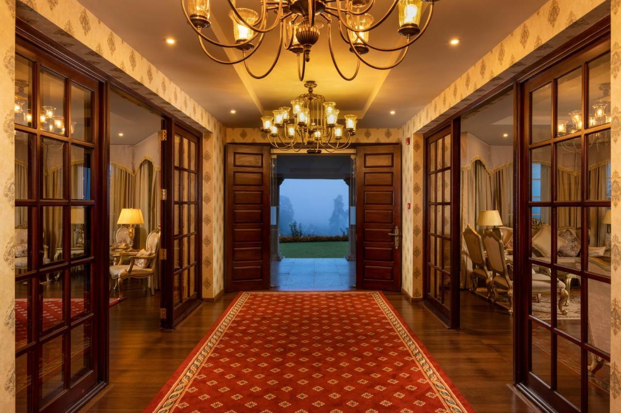 The Westbury Palace Nuwara Eliya Ngoại thất bức ảnh
