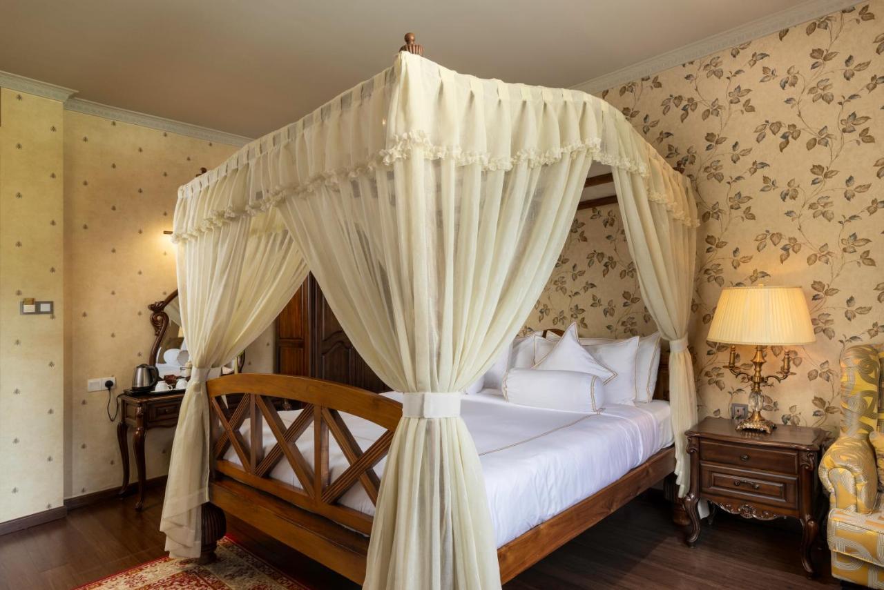 The Westbury Palace Nuwara Eliya Ngoại thất bức ảnh