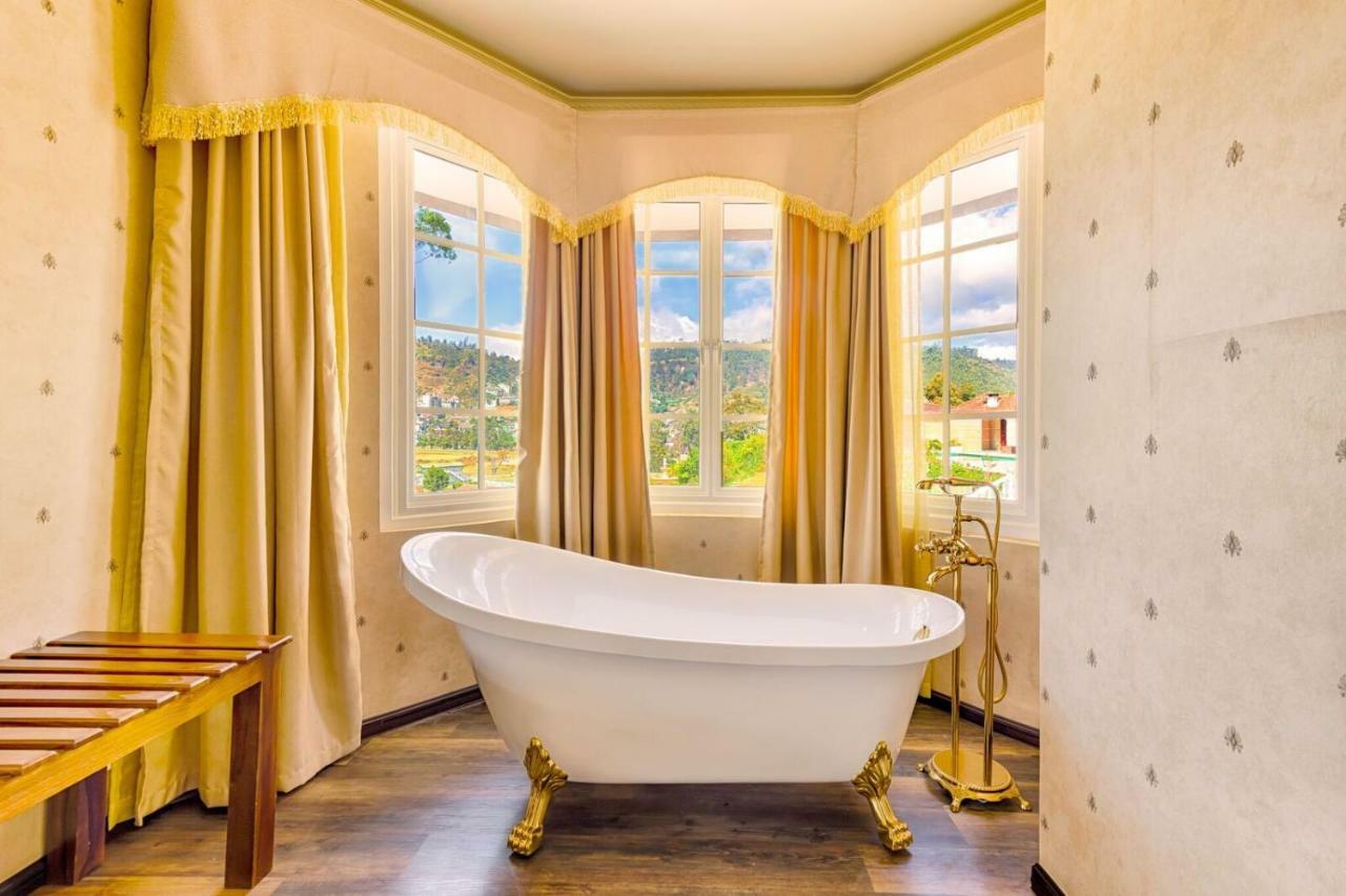 The Westbury Palace Nuwara Eliya Ngoại thất bức ảnh